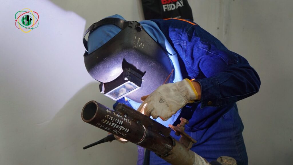 Vietnamese welders in Germany ensuring high-quality standards