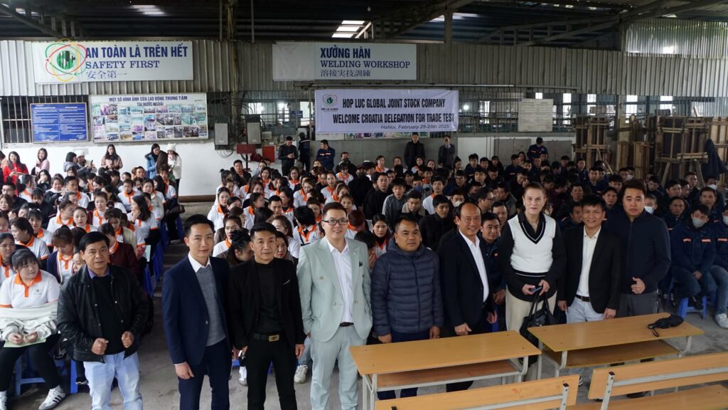 Hop Luc Global JSC supplying welding professionals from Vietnam