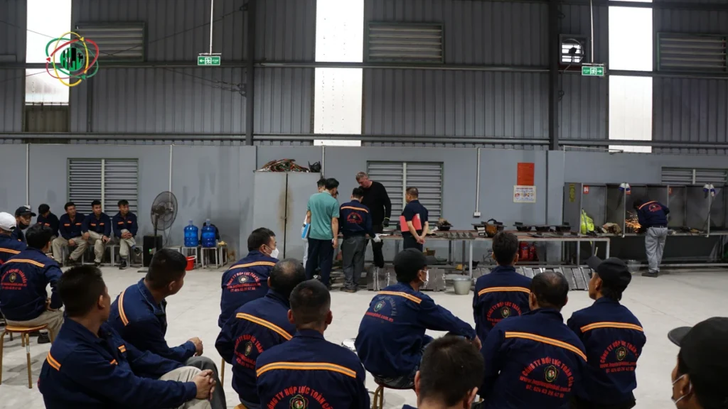 Vietnamese workers in technical training for European employment under Vietnamese technical labor export programmes